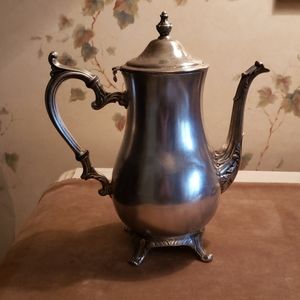 Vintage WM Rodgers tea pot